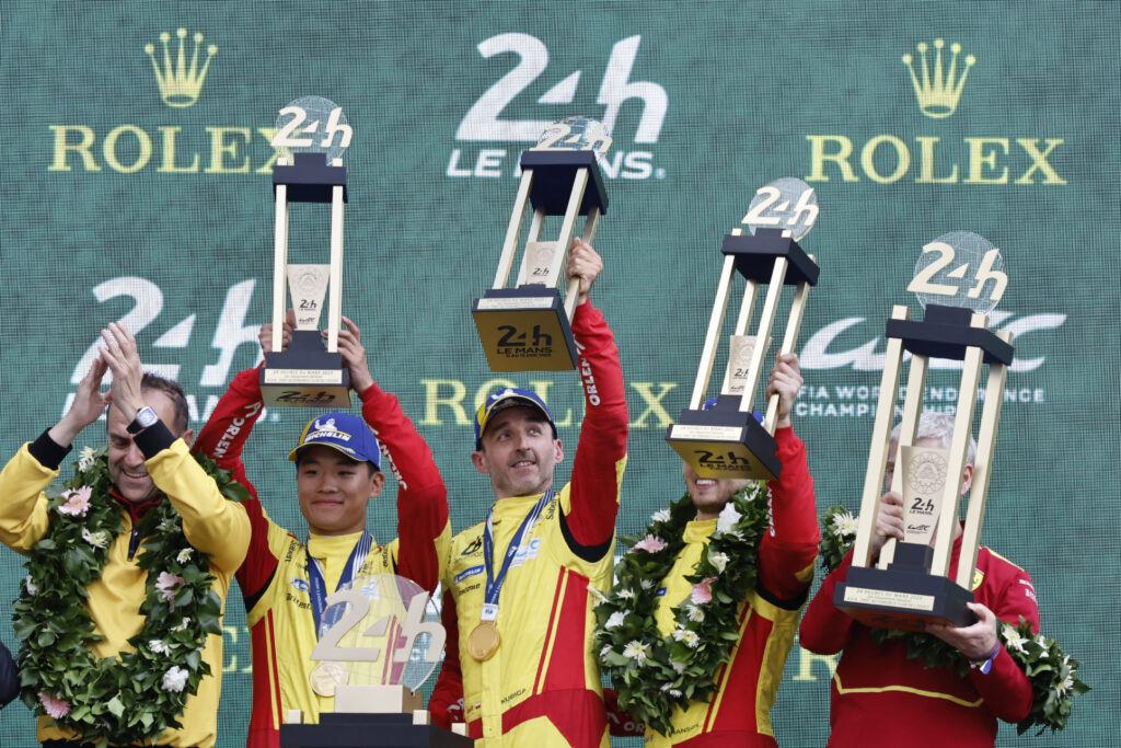 Le Mans 2025, storico tris Ferrari alla 24 ore: vince la AF Corse di Kubica Le Mans 2025, storico tris Ferrari alla 24 ore: vince la AF Corse di Kubica