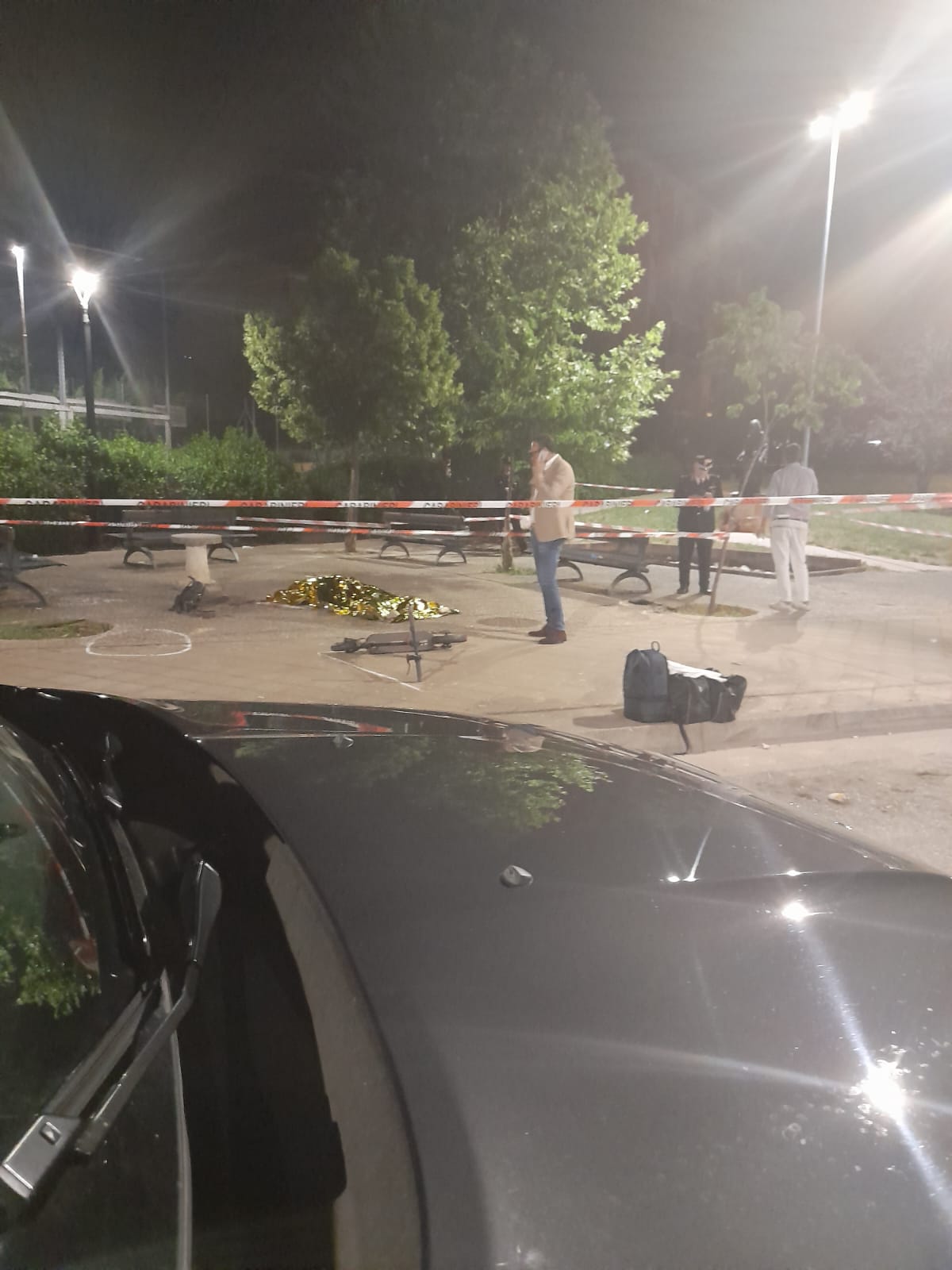 tolentino uccisa in strada dal marito davanti agli occhi dei passanti