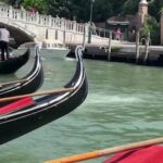 Venezia, protesta degli attivisti di OCIO contro il turismo di massa