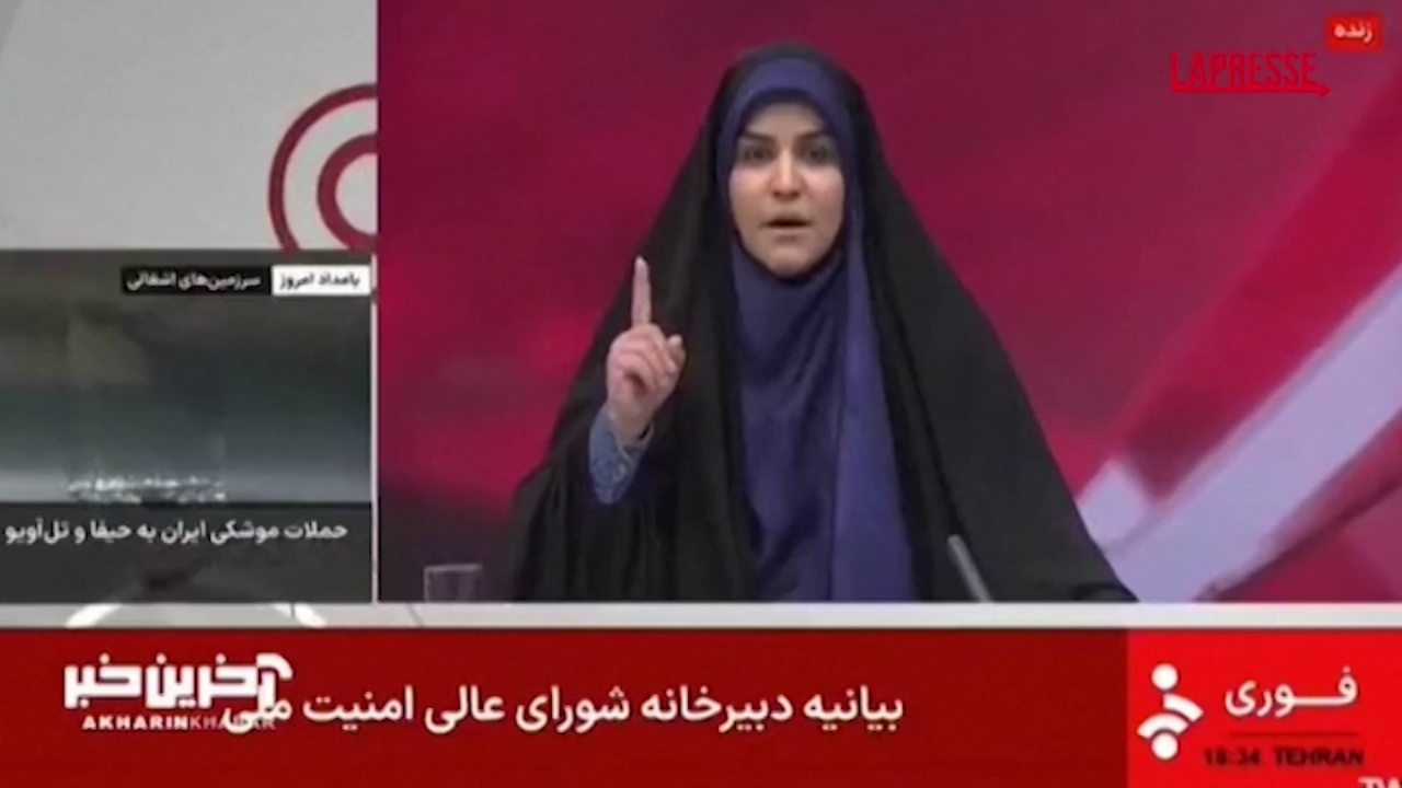 Iran, raid Israele sulla tv di Stato: il bombardamento in diretta Iran, raid Israele sulla tv di Stato: il bombardamento in diretta