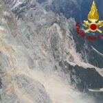 Frana a Borca di Cadore, strade bloccate e persone intrappolate nelle abitazioni