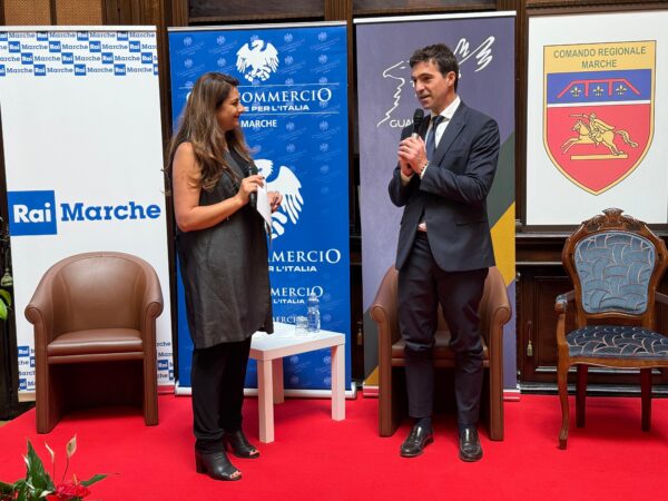 Marche, GdF e Confcommercio per la lotta alla contraffazione
