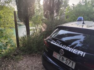 Perugia, 13enne muore in laghetto