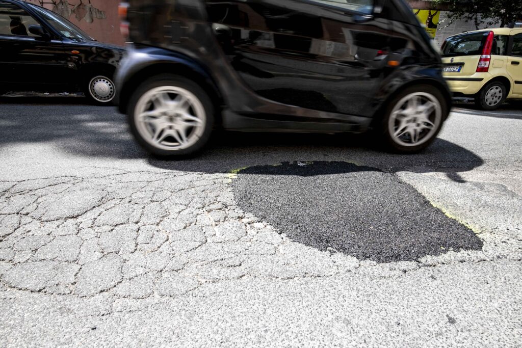 roma investe due donne trans e fugge sembra sia stato intenzionale