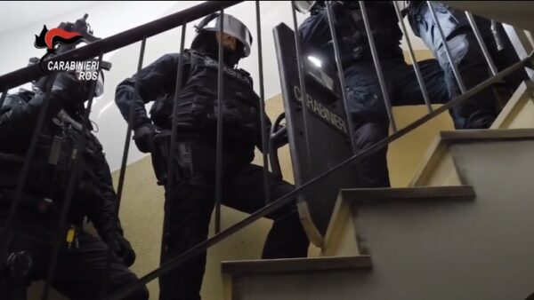 L'operazione in cui i carabinieri di Perugia hanno arrestato un ventenne di origine marocchina ritenuto affiliato allo Stato islamico