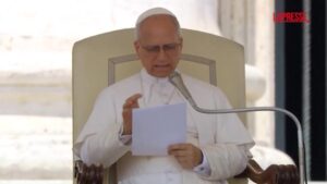 Papa Leone XIV cita Francesco: “La guerra è sempre una sconfitta”