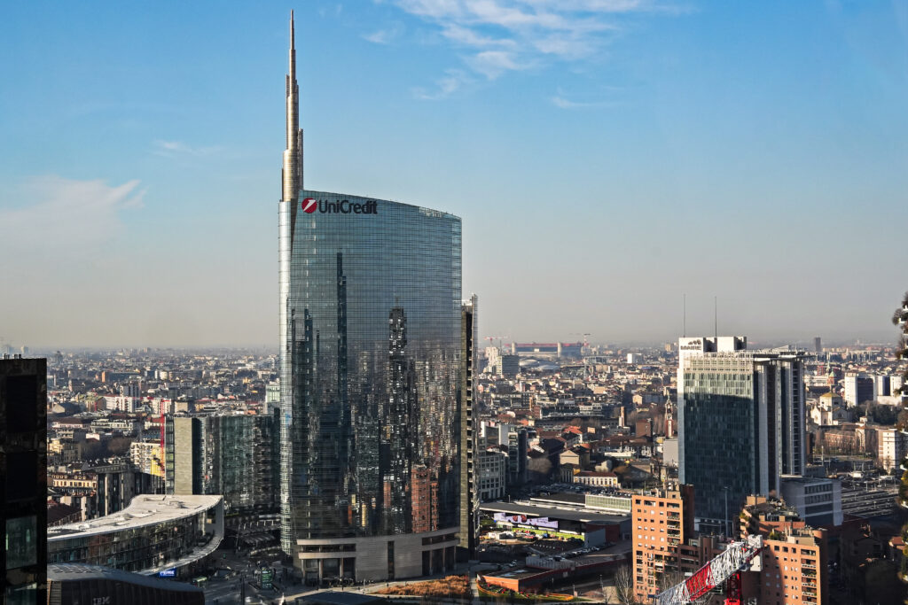 L’antitrust dell’Ue dà il via libera ‘con condizioni’ a Ops Unicredit su Banco Bpm L’antitrust dell’Ue dà il via libera ‘con condizioni’ a Ops Unicredit su Banco Bpm
