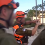 Israele-Iran, attacco Teheran su Haifa: l’arrivo dei soccorritori