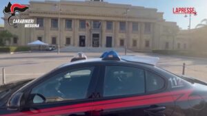 Messina, 5 fermi per favoreggiamento dell’immigrazione clandestina: le immagini dell’operazione