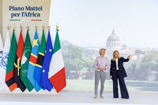Piano Mattei, Meloni: “Accordi per 1,2 mld. In Africa si gioca futuro”