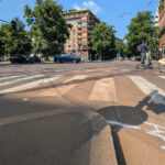 Milano, madre investe il figlio per errore. Pm: “No processo, ha già una pena disumana”