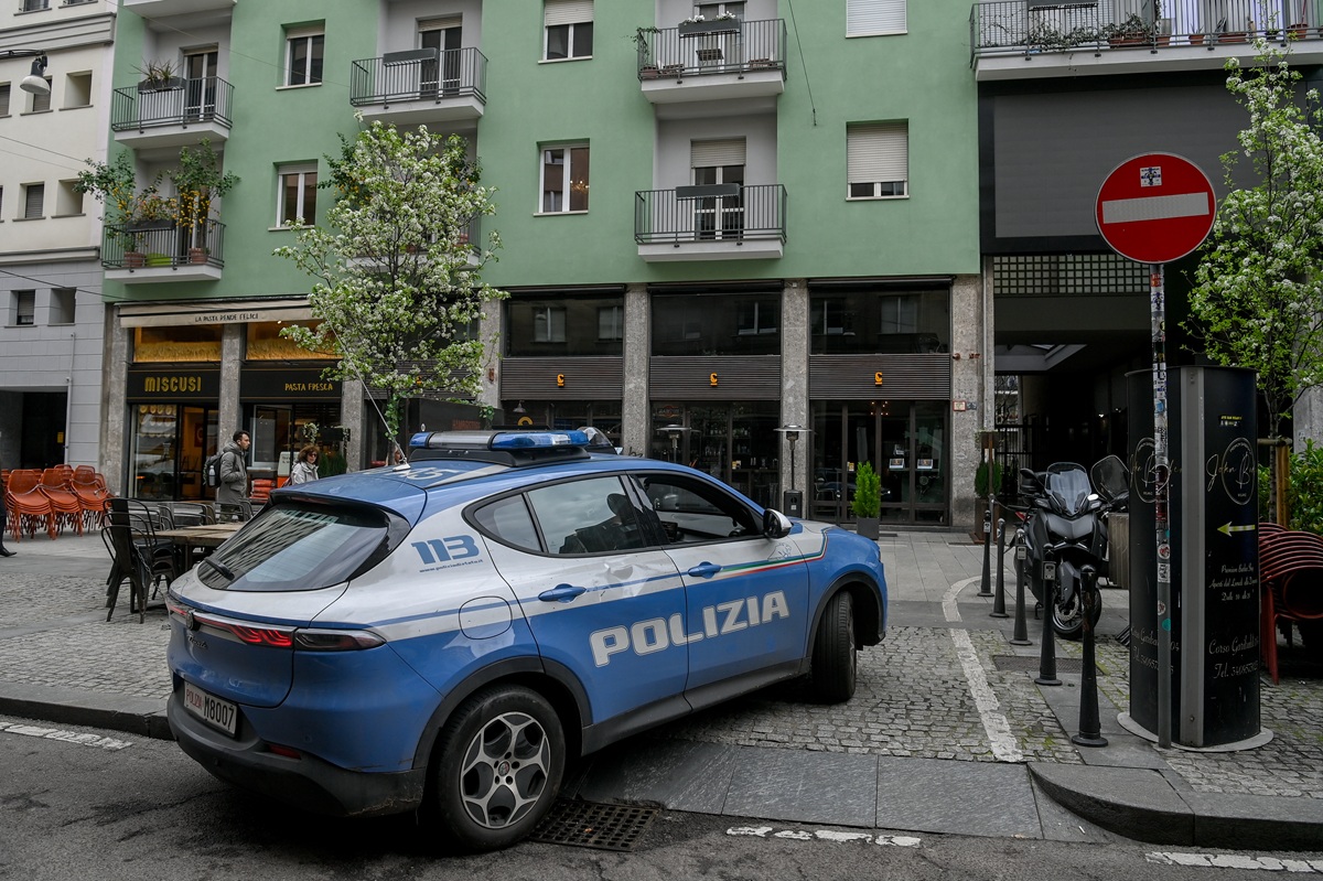 Pistoia, 74enne violentata in casa: un fermato Pistoia, 74enne violentata in casa: un fermato