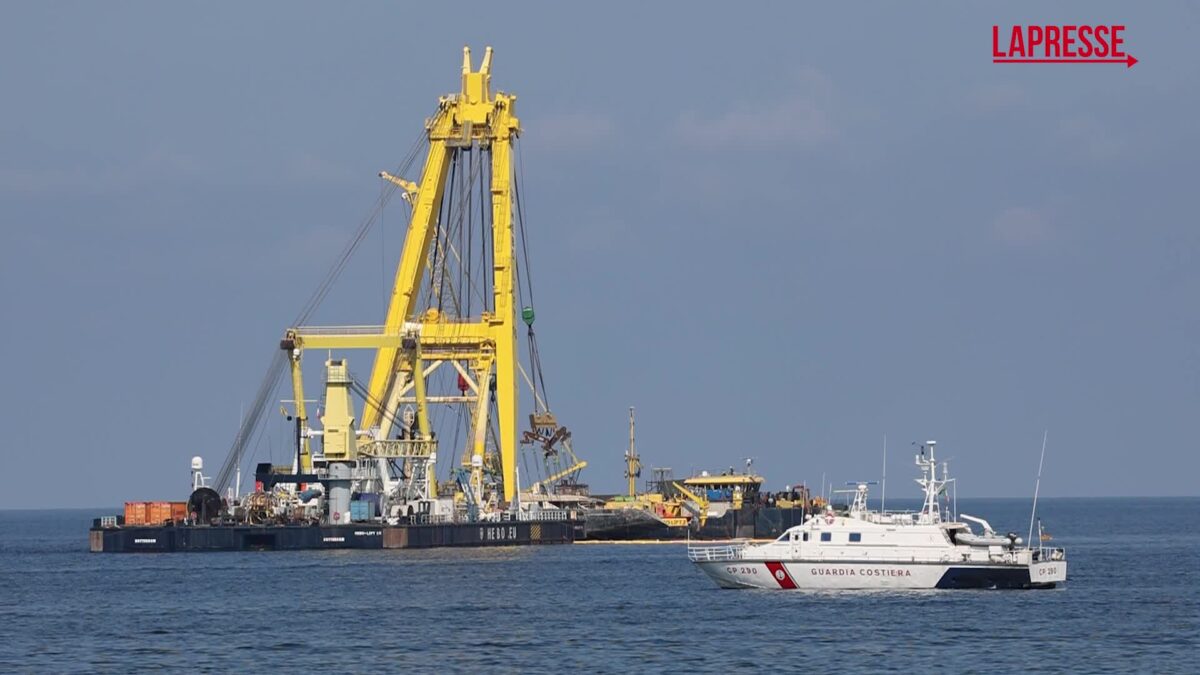 Bayesian, lo scafo fuori dall’acqua: via agli accertamenti