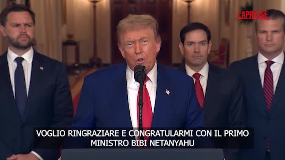 Trump all’Iran: “Se non arriva la pace colpiremo ancora” Trump all’Iran: “Se non arriva la pace colpiremo ancora”