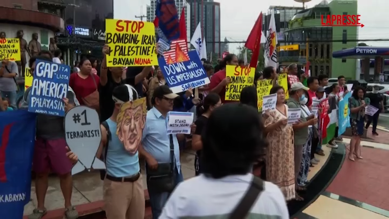 Usa attaccano Iran, le proteste a Manila Usa attaccano Iran, le proteste a Manila
