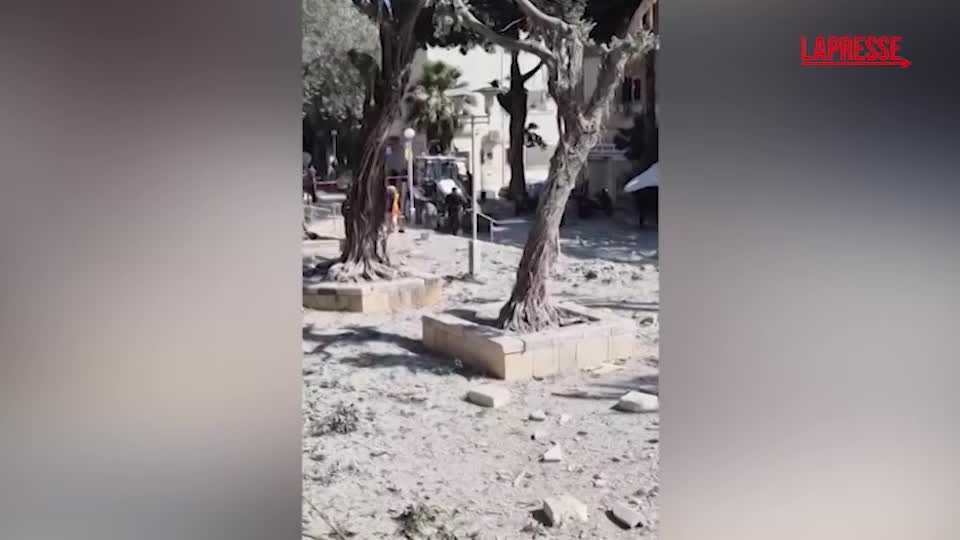 missili iran su israele le macerie a haifa