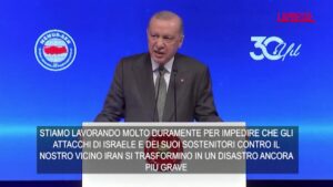 Erdogan: “Non approviamo gli attacchi alla sovranità dell’Iran”