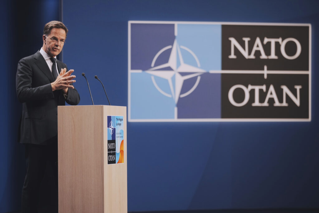 Nato, Rutte: “Al vertice a L’Aja nuovo target del 5% Pil in difesa”. Incognita sul caso Spagna Nato, Rutte: “Al vertice a L’Aja nuovo target del 5% Pil in difesa”. Incognita sul caso Spagna