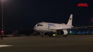 Ucraina, Zelensky è arrivato in Olanda dove si tiene il vertice della Nato