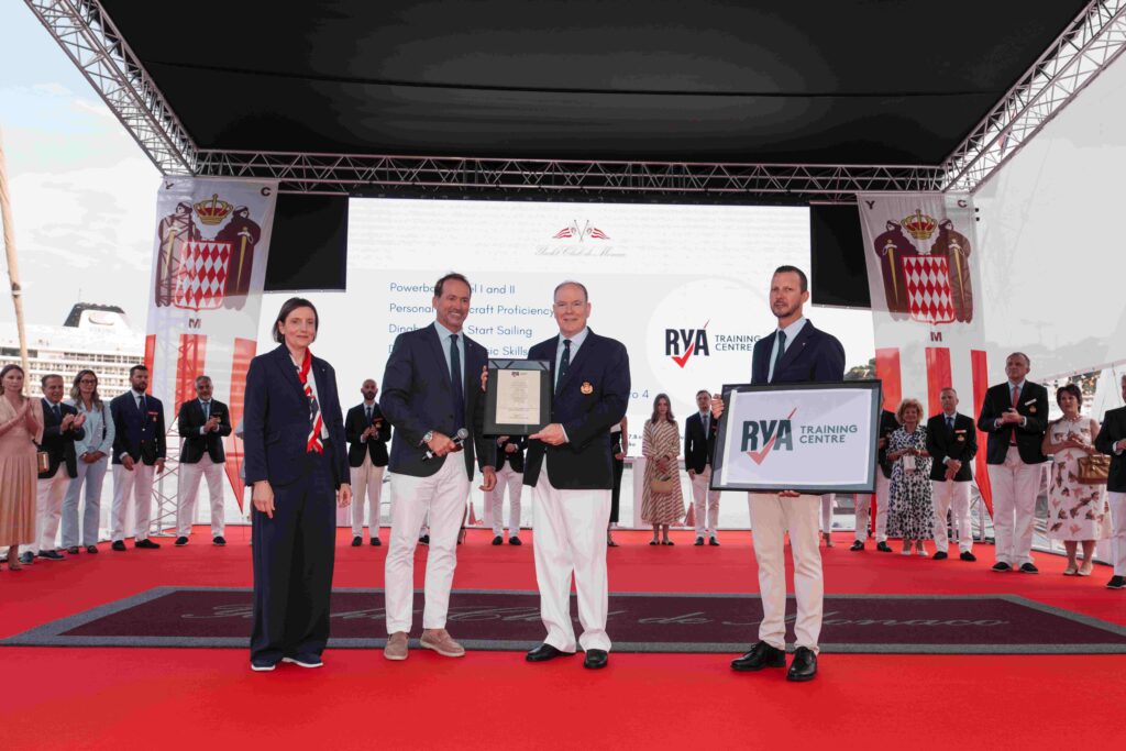 nautica lo yacht club di monaco riceve accreditamento rya