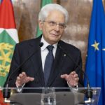 Mattarella: “In alcune periferie istituzioni appaiono lontane”