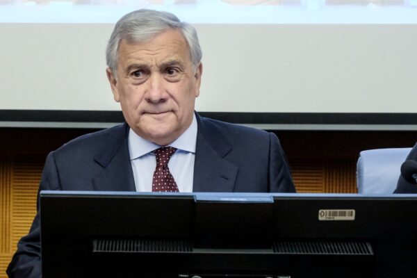 Israele-Iran, Tajani: “Bene cessate il fuoco, ho proposto Roma come sede dei colloqui”