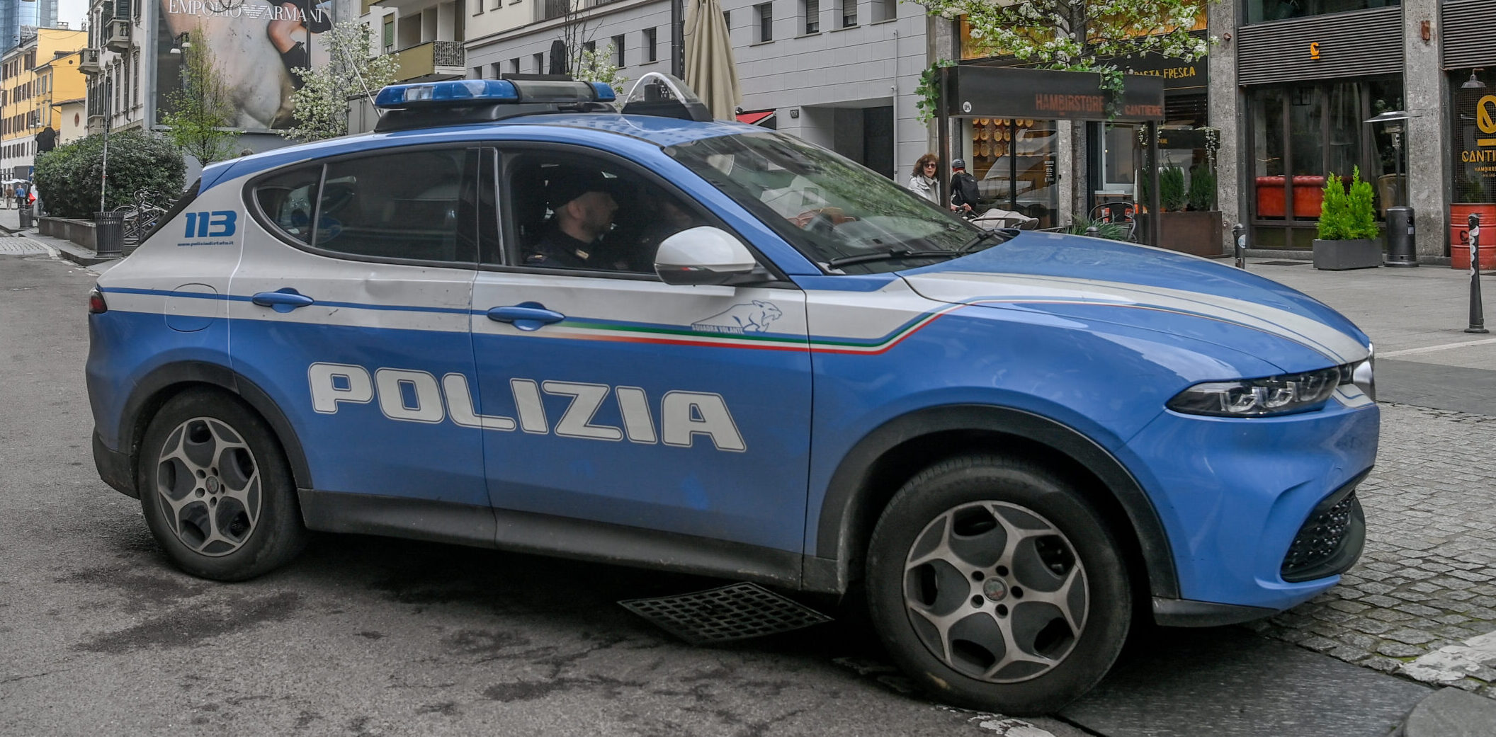 Verona, ritrovato a Milano il 14enne scomparso: la madre lo riabbraccia