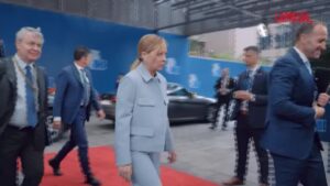 Consiglio europeo, l’arrivo di Giorgia Meloni all’Europa Building