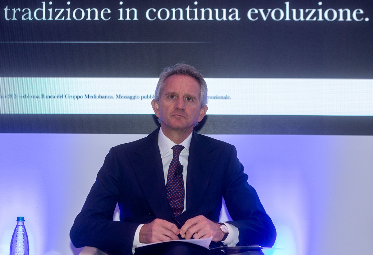 Mediobanca, in tre anni 4,9 miliardi ai soci Mediobanca, in tre anni 4,9 miliardi ai soci