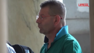 Strage Paderno Dugnano, Riccardo Chiaroni lascia il tribunale dopo la condanna