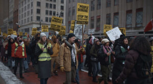 Usa, Corte Suprema autorizza l’ordine di Trump su stop allo Ius Soli