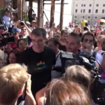 Budapest Pride 2025, bagno di folla per il sindaco della capitale che sfida Orbán