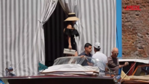 Matrimonio Jeff Bezos e Lauren Sanchez, prima apparizione pubblica dopo le nozze