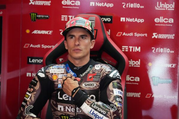 MotoGp 2025, Gp Olanda: Marquez vince la sprint davanti al fratello Alex