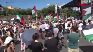 “Non in mio nome”, Emergency in piazza a Roma a sostegno di Gaza