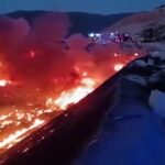 Savona, incendio in una discarica a Vado Ligure: l’intervento dei vigili del fuoco