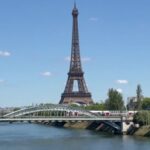 Ondata di calore a Parigi, temperature fino a 37-40°C