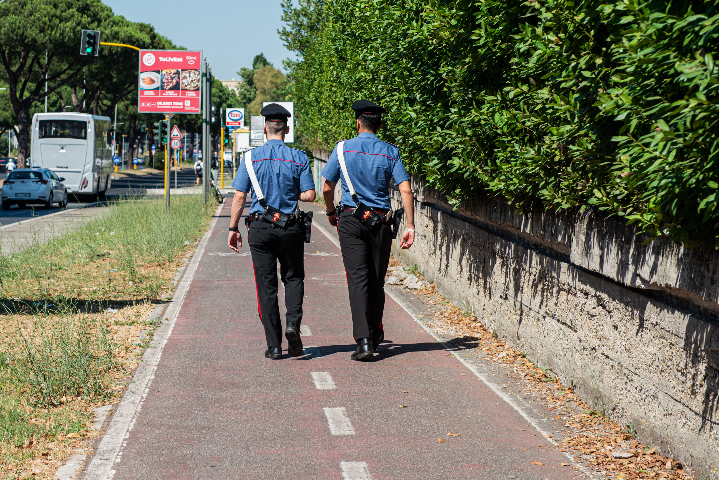 Bergamo, 78enne trovato morto tra le sterpaglie in fiamme