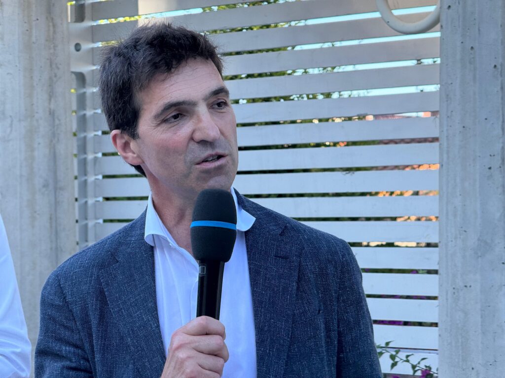 Marche, Acquaroli su continuità territoriale: cresce l’attrattività e si potenzia un servizio essenziale Marche, Acquaroli su continuità territoriale: cresce l’attrattività e si potenzia un servizio essenziale