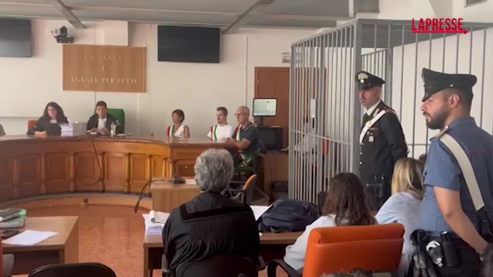 neonati morti a parma al via processo a chiara petrolini le immagini dall8217aula