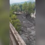 Maltempo a Bardonecchia, esonda il rio Frejus: le immagini del fiume di fango