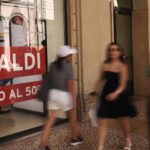 Saldi estivi 2025, quando iniziano: il calendario Regione per Regione