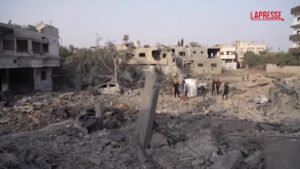 Gaza, raid di Israele su Zawaida: sette morti