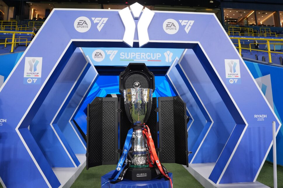 La Supercoppa italiana si giocherà a dicembre La Supercoppa italiana si giocherà a dicembre