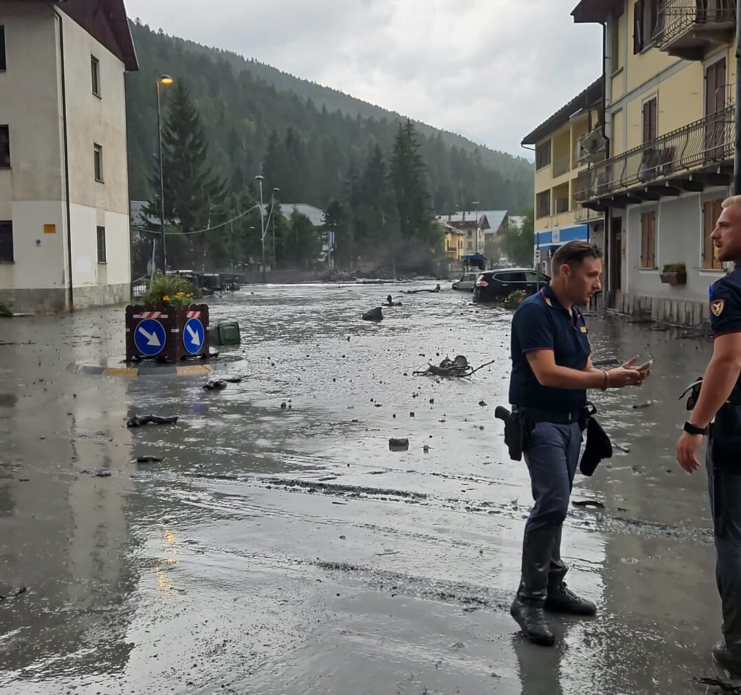 Bardonecchia, Musumeci attacca: “Costruito dove non si doveva, la natura si prende la rivincita” Bardonecchia, Musumeci attacca: “Costruito dove non si doveva, la natura si prende la rivincita”