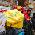 Caldo, Glovo sospende il bonus per i rider