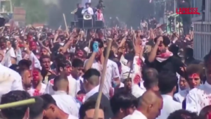 Iraq, gli sciiti celebrano l’Ashura: le immagini delle autoflagellazioni in strada