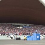 Estonia, coro di 21mila persone esegue i canti tradizionali che ispirarono la Rivoluzione Cantata contro l’Urss