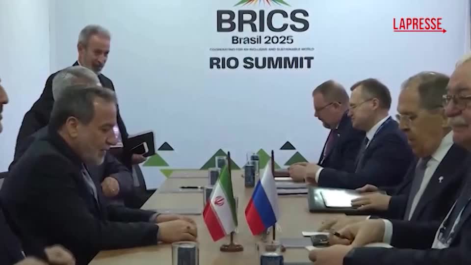 Vertice Brics, a Rio incontro tra Lavrov e Araghchi Vertice Brics, a Rio incontro tra Lavrov e Araghchi