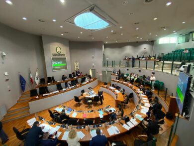Marche, Consiglio: l’ordine del giorno per l’8 luglio